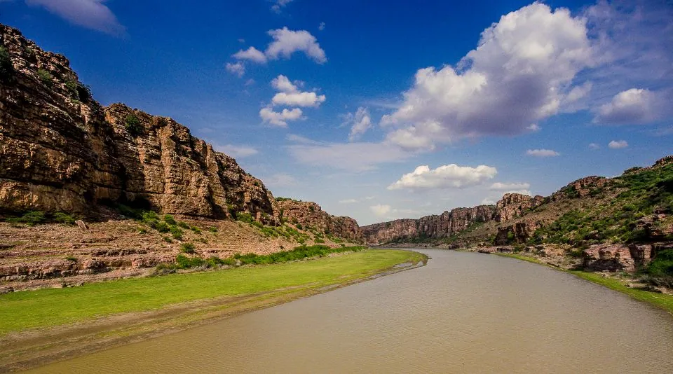 Gandikota penna river view